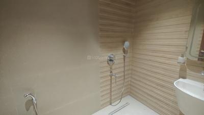 Image of 3600 Sq.ft 4 BHK Builder Floor for sale in Anand Vihar, New Delhi for Rs. 65000000