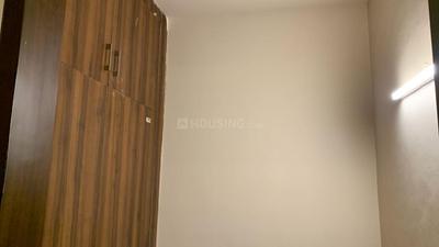 Bedroom Image of 2367 Sq.ft 3 BHK Builder Floor for rent in DLF Phase 2 Gurgaon for Rs. 82000