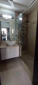 Bathroom Image of 5500 Sq.ft 7 BHK Independent House for sale in New Friends Colony New Delhi for Rs. 155000000