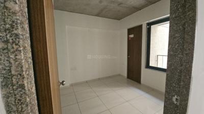 Bedroom Image of 1700 Sq.ft 3 BHK Apartment / Flat for sale in Reflection, Shela Ahmedabad for Rs. 8800000