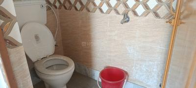 Bathroom Image of 850 Sq.ft 2 BHK Apartment / Flat for sale in Purba Barisha Kolkata for Rs. 3100000