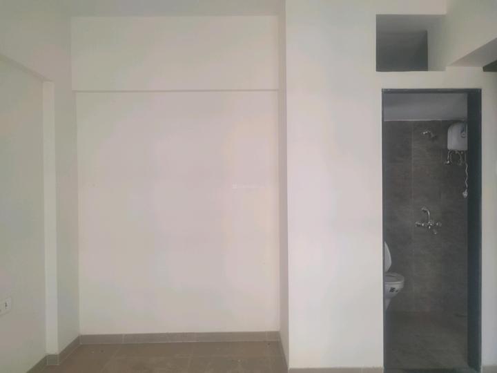 Shree Shashwat Building No 19 Main Image 1