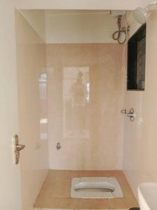 Common Bathroom Image of 1050 Sq.ft 2 BHK Apartment / Flat for sale in Raunak Unnathi Woods Supreme, Hiranandani Estate Thane for Rs. 10900000
