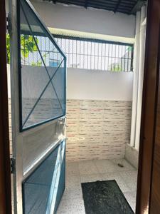 Balcony Image of 1250 Sq.ft 3 BHK Builder Floor for sale in Indirapuram Ghaziabad for Rs. 11000000