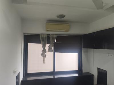 Bedroom Image of 1500 Sq.ft 2 BHK Apartment / Flat for rent in Olympia Tower, Byculla Mumbai for Rs. 110000