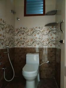 Common Bathroom Image of 588 Sq.ft 2 BHK Apartment / Flat for sale in Guindy Chennai for Rs. 4950000