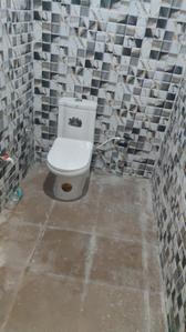 Bathroom Image of 800 Sq.ft 1 RK Studio for rent in Sector 44 Noida for Rs. 8500