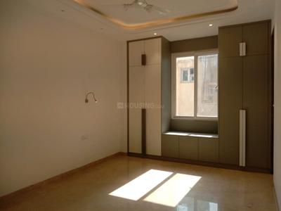 Bedroom Image of 1800 Sq.ft 3 BHK Builder Floor for sale in East Of Kailash New Delhi for Rs. 52500000