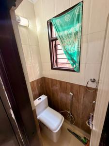 Bathroom Image of 477 Sq.ft 2 BHK Apartment / Flat for sale in Uttam Nagar New Delhi for Rs. 2900000