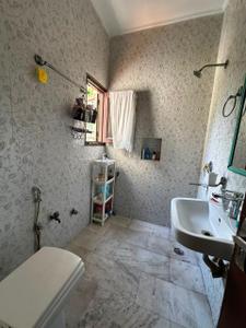 Image of 1700 Sq.ft 3 BHK Duplex for sale in Alaknanda, New Delhi for Rs. 40000000
