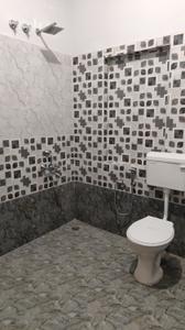 Bathroom Image of 900 Sq.ft 2 BHK Independent House for rent in Cox Town Bengaluru for Rs. 20000