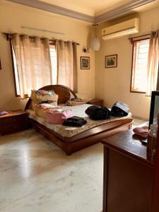 Bedroom Image of 4887 Sq.ft 4 BHK Independent House for sale in Prahlad Nagar Ahmedabad for Rs. 95000000