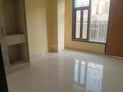 Bedroom Image of 700 Sq.ft 2 BHK Apartment / Flat for sale in Khanpur New Delhi for Rs. 3500000