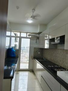 Kitchen Image of 1255 Sq.ft 2 BHK Apartment / Flat for rent in Godrej Woods, Sector 43 Noida for Rs. 59000