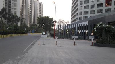 Image of 1200 Sq.ft 3 BHK Apartment / Flat for rent in Amanora Future Towers, Hadapsar, Pune for Rs. 57000