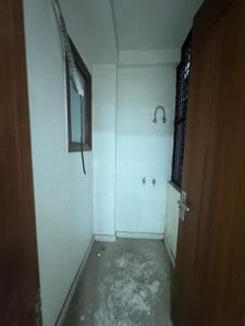 Bathroom Image of 850 Sq.ft 2 BHK Builder Floor for sale in Paschim Vihar New Delhi for Rs. 14000000