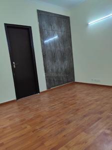 Bedroom Image of 1600 Sq.ft 3.5 BHK Apartment / Flat for sale in Amrapali Silicon City, Sector 76 Noida for Rs. 20000000