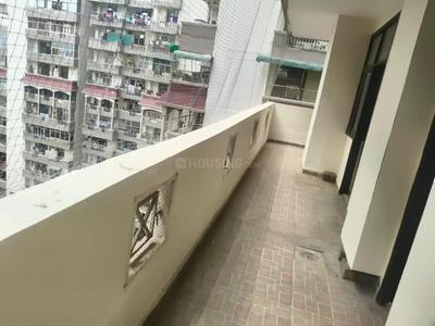 Balcony Image of 1389 Sq.ft 3 BHK Apartment / Flat for sale in Amrapali Sapphire, Sector 45 Noida for Rs. 15600000