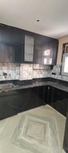 Kitchen Image of 840 Sq.ft 1 BHK Builder Floor for rent in Preet Vihar New Delhi for Rs. 20000