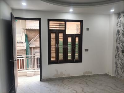 Bedroom Image of 900 Sq.ft 2 BHK Builder Floor for sale in Krishna Nagar New Delhi for Rs. 12000000