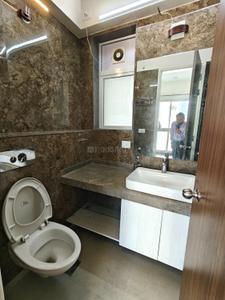 Bathroom Image of 980 Sq.ft 2 BHK Apartment / Flat for sale in L And T Crescent Bay, Parel Mumbai for Rs. 35200000