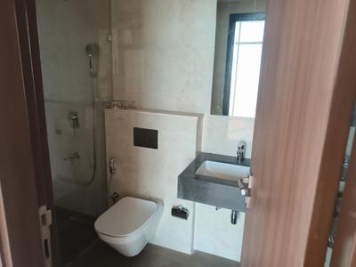 Image of 1680 Sq.ft 3 BHK Apartment / Flat for sale in Piramal Mahalaxmi South Tower, Worli, Mumbai for Rs. 110000000