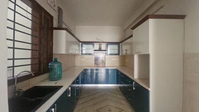 Kitchen Image of 2700 Sq.ft 3 BHK Builder Floor for rent in Sector 50 Gurgaon for Rs. 55000