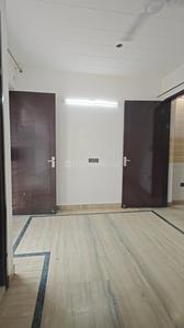 Bedroom Image of 1000 Sq.ft 2 BHK Builder Floor for rent in Subhash Nagar New Delhi for Rs. 26000