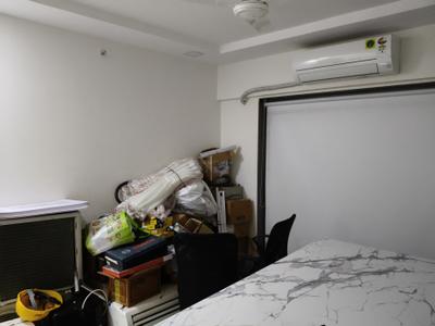 Bedroom Image of 808 Sq.ft 3 BHK Apartment / Flat for sale in Kaveri Heights, Ghatkopar East Mumbai for Rs. 19000000