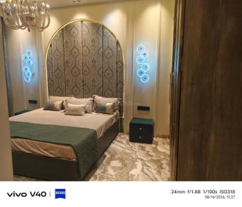 Bedroom Image of 1100 Sq.ft 2 BHK Apartment / Flat for sale in Claremont, Goregaon East Mumbai for Rs. 22000000