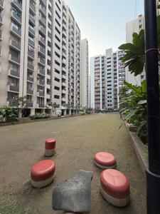 Image of 1492 Sq.ft 3 BHK Apartment / Flat for sale in Sun Atmosphere, Shela, Ahmedabad for Rs. 6800000