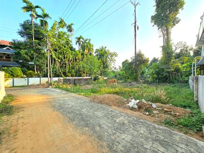 Image of 2610 Sq.ft Residential Plot / Land for sale in Alangad, Kochi for Rs. 3000000