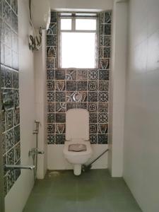 Common Bathroom Image of 800 Sq.ft 2 BHK Apartment / Flat for sale in Sainath Yamuna Heights, Mulund West Mumbai for Rs. 16000000
