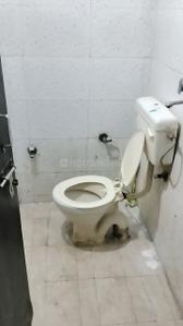 Bathroom Image of 360 Sq.ft 1 BHK Builder Floor for sale in Laxmi Nagar New Delhi for Rs. 2500000