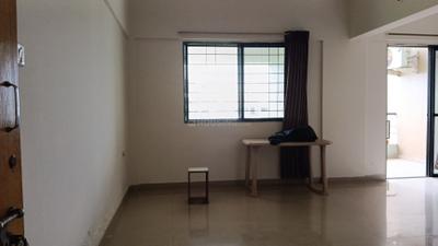 Living Room Image of 950 Sq.ft 2 BHK Apartment / Flat for rent in Magarpatta Iris, Magarpatta City Pune for Rs. 36000