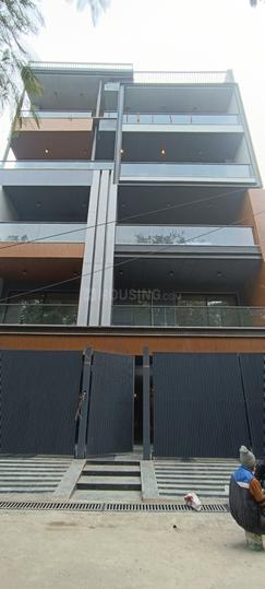 DLF Phase 4 Main Image 1