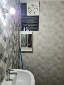 Bathroom Image of 990 Sq.ft 2 BHK Apartment / Flat for sale in Sheres Shalimar Mannat Phase 1, Mohammadpur Chauki Lucknow for Rs. 6500000