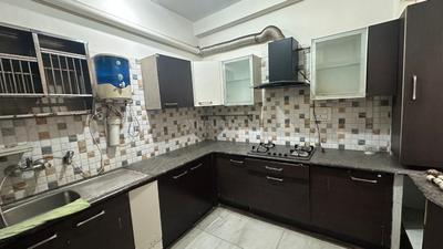 Kitchen Image of 1440 Sq.ft 3 BHK Builder Floor for sale in SS Mayfield Garden, Sector 51 Gurgaon for Rs. 25000000