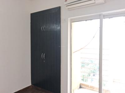 Bedroom Image of 925 Sq.ft 2 BHK Apartment / Flat for sale in Paras Tierea, Sector 137 Noida for Rs. 8000000
