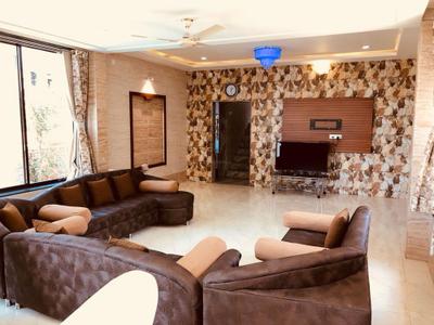 Hall Image of 4100 Sq.ft 5 BHK Apartment / Flat for sale in Raiaskaran, Andheri West Mumbai for Rs. 150000000