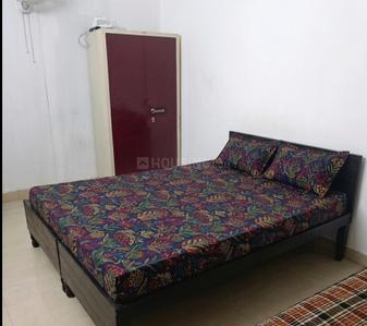 Bedroom Image of 2500 Sq.ft 12 BHK Builder Floor for rent in Sector 70 Noida for Rs. 12000