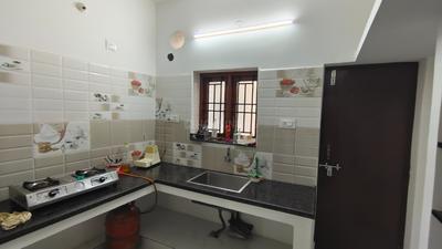 Kitchen Image of 800 Sq.ft 2 BHK Builder Floor for rent in Iyyappanthangal Chennai for Rs. 16500