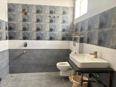 Bathroom Image of 2166 Sq.ft 4.5 BHK Villa for sale in Mahalakshmi Misty Meadows, Nagondanahalli Bengaluru for Rs. 37500000