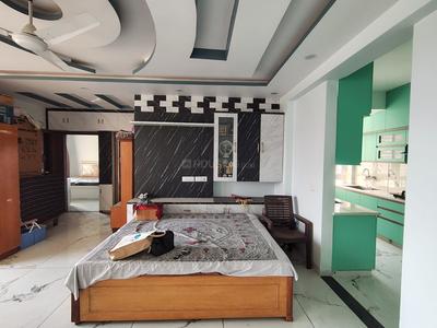 Bedroom Image of 1600 Sq.ft 2 BHK Apartment / Flat for rent in Sushant Golf City Lucknow for Rs. 30000