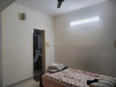 Bedroom Image of 1300 Sq.ft 3 BHK Apartment / Flat for rent in Kattupakkam Chennai for Rs. 54000