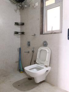 Common Bathroom Image of 450 Sq.ft 1 BHK Apartment / Flat for rent in Puraniks City Reserva Phase 1, Kasarvadavali Thane for Rs. 20000