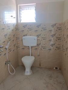 Common Bathroom Image of 900 Sq.ft 2 BHK Apartment / Flat for sale in Bramhapur Kolkata for Rs. 4000000