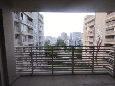 3.5 BHK Flat
