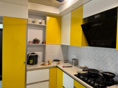 Kitchen Image of 1520 Sq.ft 3 BHK Apartment / Flat for sale in Mahagun Moderne, Sector 78 Noida for Rs. 20000000