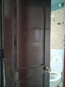 Common Bathroom Image of 980 Sq.ft 2 BHK Apartment / Flat for sale in Paras Seasons, Sector 168 Noida for Rs. 8700000